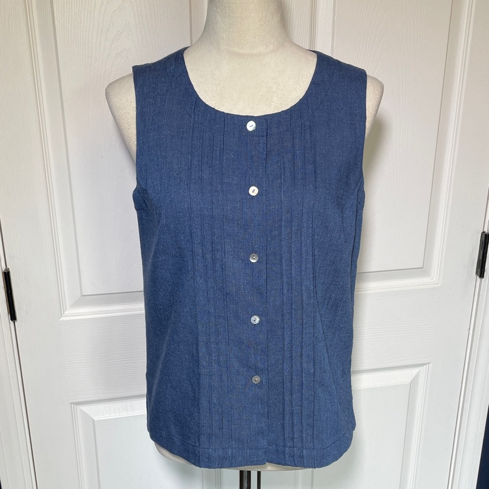 Pendleton Denim Look Linen Blend Blue Sleeveless Blouse Front Pleats Size 6
